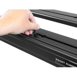 Kit de galerie Slimline II pour une remorque ou un hard top de Pick-Up/ 1165 mm(l) × 752 mm (L) - de Front Runner KRCA023