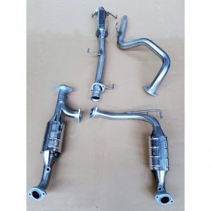 Décatalyseurs et tubes de liaison 2/1 avec pots de détente Toyota FJ Cruiser (2006-18)