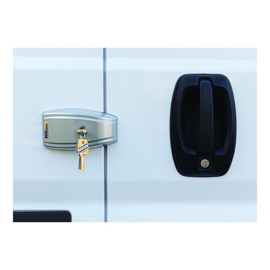 Clé Squelette En Bronze Et Coeurs Tricotés Roses Clés Rustiques