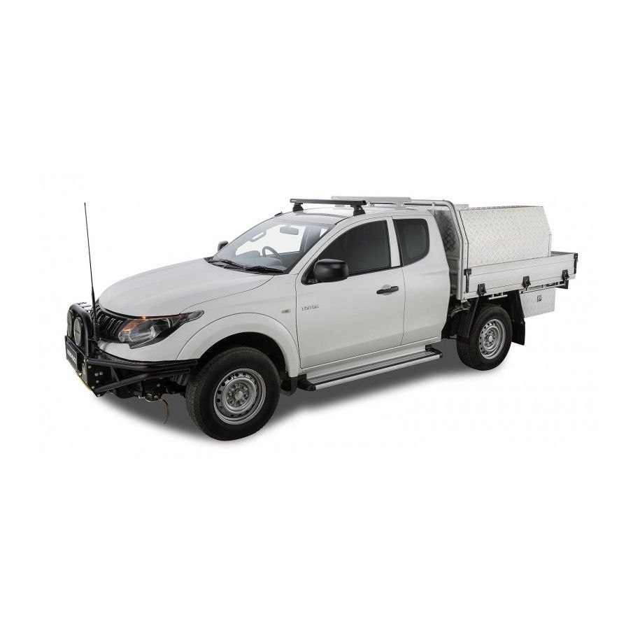 Mitsubishi L200 2018-Heavy Duty RLT600 Rainure Monté Noir 1 barre de toit (Avant) Mitsubishi L200 2018-Heavy Duty RLT600 Rainure Monté Noir 1 barre de toit (Avant)
