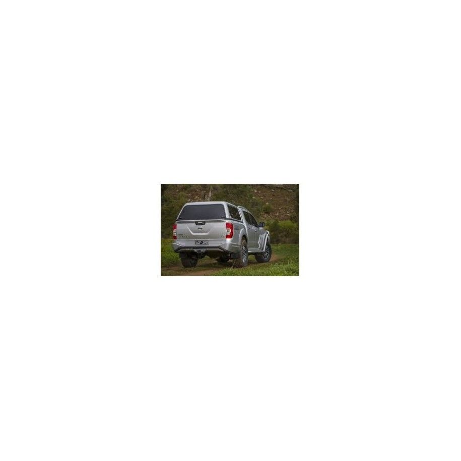 Nissan Navara NP300 2015-Pare choc arr. ARB Summit +attelage Nissan NP300 2015 w/sensor Nissan Navara NP300 2015-Pare choc arr. ARB Summit +attelage Nissan NP300 2015 w/sensor