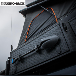 Folding Shovel with Bag by Terrain Tamer | Montpellier4x4.com