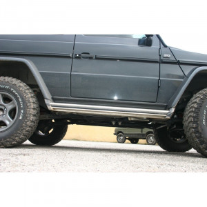 Sortie latérale après tube primaire, Mercedes Classe G W463 350GD, 3.5L TD, châssis long, 1992-1996, avec marche pied MERC101