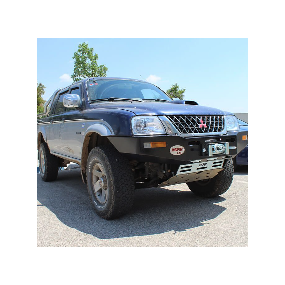 Pare choc L200 K74 de 1997 à 2001