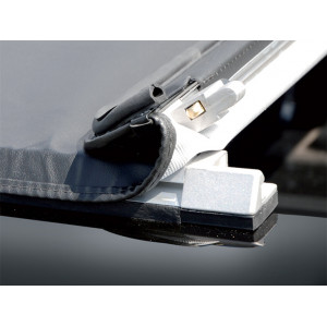 Bâche plate noire Isuzu Dmax 2020+ Space Cab