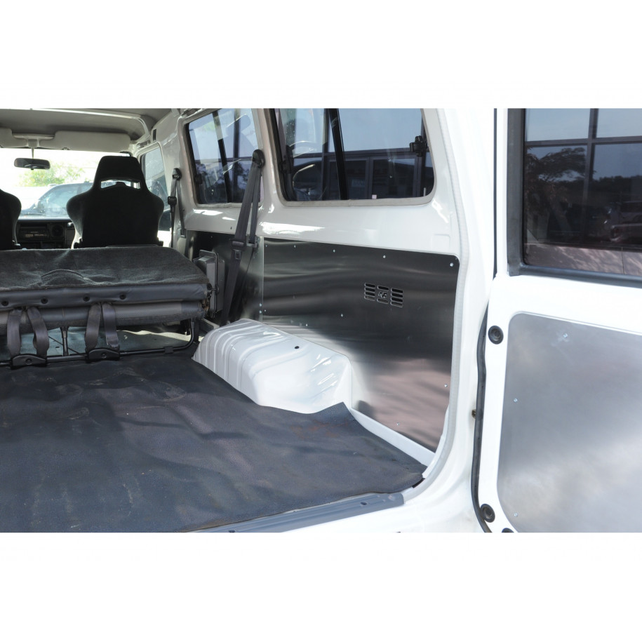 Habillages latéraux de coffre en aluminium de 2.5mm pour Toyota Land Cruiser HZJ78 HZJ75 BJ75 N4-Offroad