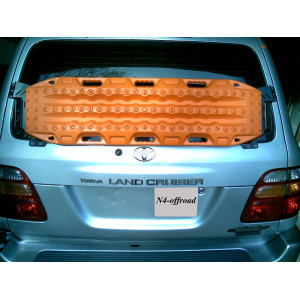 Support de plaques à sable Maxtrax sur le hayon pour Toyota HDJ100 N4-Offroad