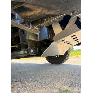 Blindage avant aluminium 6mm Mercedes Sprinter 4x4 W906 W907 MTP4X4