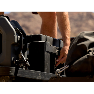 Montpellier4x4 | Front Runner Support de montage Wolf Pack Pro pour galerie / MKII