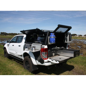 Hardtop Adventure noir lisse Toyota Hilux 2005-2015 double cabine Alu-Cab
