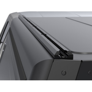 Hardtop Contour noir/ lisse sans fenêtre latérale pour Toyota Hilux Revo 2016+ double cabine Alu-Cab