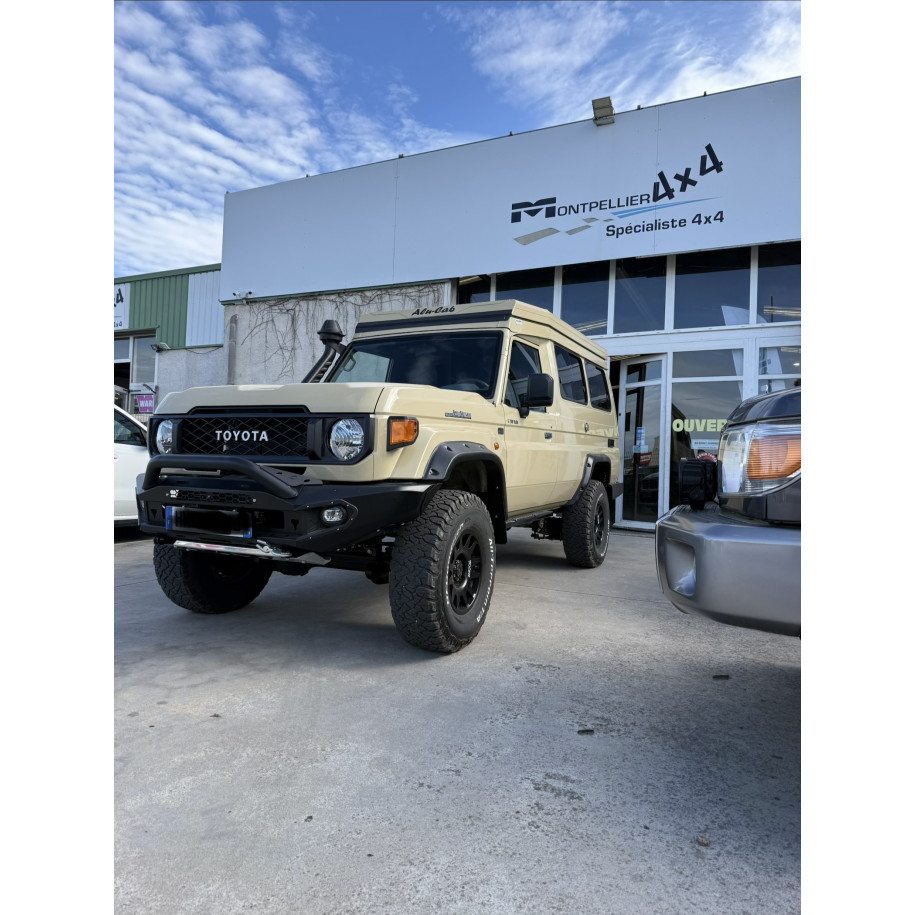 Prépa Toyota GRJ78 - Toit Alu-Cab & Confort Scheelmann