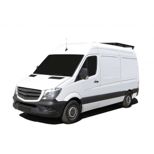 Montpellier4x4 | Front Runner Kit de galerie de toit Slimline II 1/4 pour une Dodge Sprinter Van (2007-jusqu’à présent) - de Front Runner