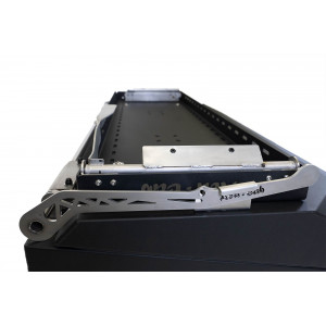 Improve your offroad experience with Alu-Cab 200L Waterproof Roof Box